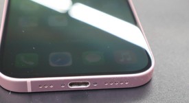 Good
													Apple iPhone 15 - T-Mobile, Pink, 128 GB, A2846, photo 2 of 10