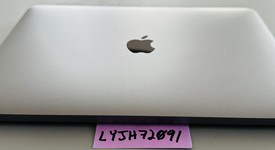 Good
													MacBook Pro 2020 - 13" - Apple M1, Gray, 256 GB, 8 GB, photo 4 of 8