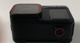 Mint
													Insta360 Ace Pro, photo 2 of 7