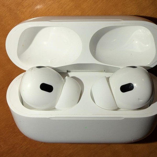 Apple AirPods Pro 2 - USB-C