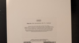 Good
													Apple iPad Air 5th Gen - Unlocked, Gray, 64 GB, A2589, photo 6 of 6