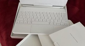 Used
													Apple Magic Keyboard for iPad - White, photo 4 of 5