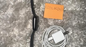 Good
													Apple Watch Series 5 40mm - AT&T, Silver, A2094 Cellular, Aluminum, photo 3 of 4