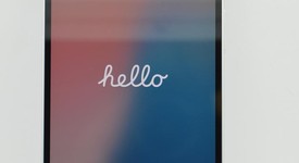 Mint
													Apple iPhone 16e - Unlocked, White, 128 GB, A3212, photo 3 of 12