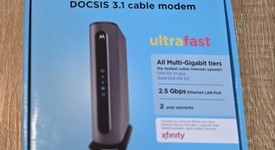 Mint
													Motorola Cable Modem, photo 1 of 13