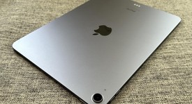 Good
													Apple iPad Air 13" (M2) 2024 - Unlocked, Purple, 128 GB, A2899, photo 5 of 7