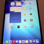 Good Apple iPad Pro 12.9 inch 3rd Gen 2018 - Wi-Fi, 64 GB, Silver, A1876