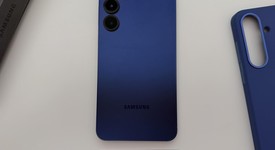 Mint
													Samsung Galaxy S25 Plus - Unlocked, Navy Blue, 256 GB, 12 GB, SM-S936U1, photo 3 of 9