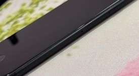 Good
													Apple iPhone SE 2nd Gen 2020 - Unlocked, Black, 128 GB, A2275, photo 3 of 7