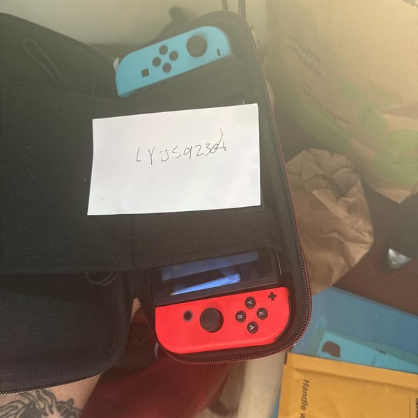 Nintendo Switch - 32 GB, Red & Blue, Mario Red & Blue Edition