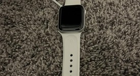 Mint
													Apple Watch Series 6 40mm - AT&T, Silver, A2293 - Cellular, Aluminum, photo 2 of 12