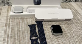 Good
													Apple Watch Series 9 45mm - Unlocked, Silver, A2984 - Cellular, Aluminum, photo 2 of 12