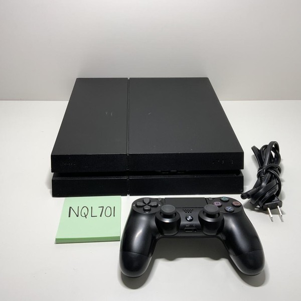 PlayStation 4 - 500 GB, Black, Standard