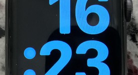 Mint
													Apple Watch Series 5 44mm - Gray, A2093 - GPS, Aluminum, photo 3 of 10