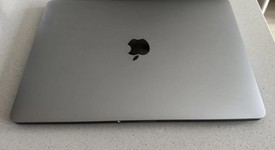 Good
													MacBook Pro 2017 (No Touch Bar) - 13" - I5, Gray, 256 GB, 8 GB, photo 4 of 9