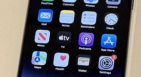 Mint
													Apple iPhone 14 Pro Max - Unlocked, Purple, 512 GB, A2651, photo 1 of 7