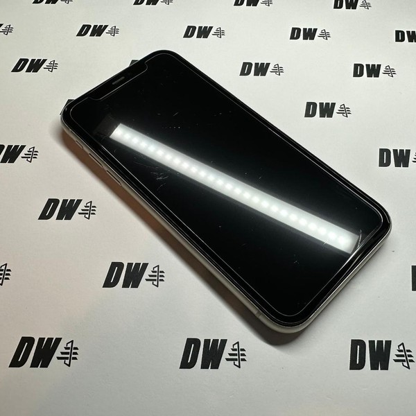 Apple iPhone 11 - Unlocked, 64 GB, White, A2111