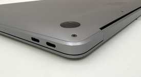 Fair
													MacBook Air 2020 - 13" - Apple M1, Gray, 128 GB, 8 GB, photo 4 of 19