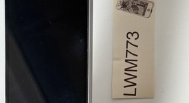 Good
													Apple iPhone SE 1st Gen 2016 - Unlocked, Grey, 32 GB, A1662, photo 3 of 8