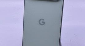 Fair
													Google Pixel 9 - Unlocked, Wintergreen, 128 GB, 12 GB, G2YBB, photo 4 of 9