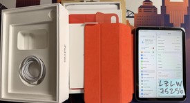 Good
													Apple iPad Mini 7th Gen - Unlocked, Gray, 256 GB, A2995, photo 2 of 12