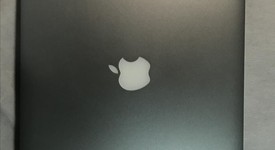 Good
													MacBook Pro 2015 (Retina) - 15" - Silver, 256 GB, 16 GB, photo 4 of 7