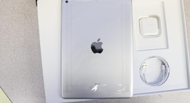 Mint
													Apple iPad 6th Gen - Wi-Fi, Silver, 32 GB, A1893, photo 3 of 8