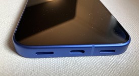 Mint
													Google Pixel 10 - Unlocked, Indigo, 128 GB, GLBW0, photo 4 of 8