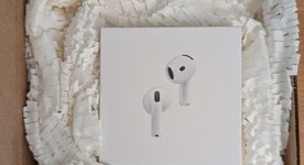 New
													Apple AirPods 4th Gen - Active Noise Cancellation, photo 3 of 3