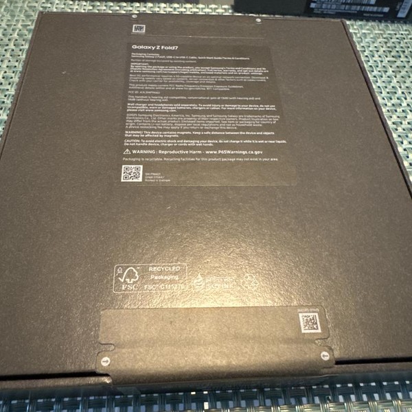 Samsung Galaxy Z Fold7 - Unlocked, 1 TB, Jetblack, 16 GB, SM-F966U1