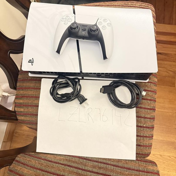 PlayStation 5 Slim Digital Edition (2023) - White, 1 TB