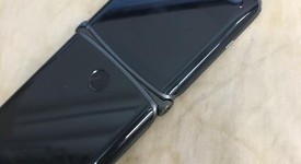 Good
													Motorola Razr 2 5G - T-Mobile, Graphite, 256 GB, 8 GB, XT2071-5, photo 1 of 7
