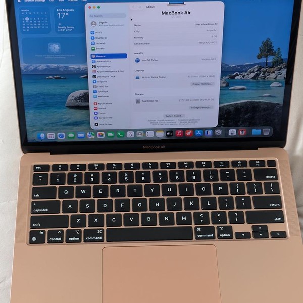MacBook Air 2020 - 13 inch - 256 GB, Gold, 8 GB, Apple M1