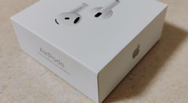 New
													Apple AirPods 4th Gen - Active Noise Cancellation, photo 3 of 4