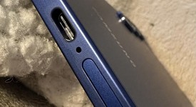 Mint
													Samsung Galaxy S25 - T-Mobile, Navy Blue, 128 GB, 12 GB, SM-S931U, photo 3 of 6