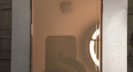 Mint
													Apple iPhone Xs Max - Unlocked, Gold, 64 GB, A1921, photo 2 of 11