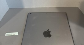 Good
													Apple iPad 6th Gen - Wi-Fi, Gray, 128 GB, A1893, photo 3 of 5