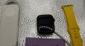 Mint
													Apple Watch Series 8 45mm - Midnight, A2771 - GPS, Aluminum, photo 1 of 4