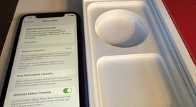 Mint
													Apple iPhone 11 - Unlocked, Red, 64 GB, A2111, photo 5 of 8