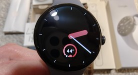 Mint
													Google Pixel Watch 4 - Wi-Fi, Moonstone, 45mm, photo 5 of 7