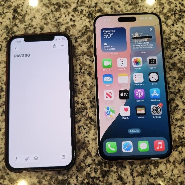 Apple iPhone 15 - Unlocked, 128 GB, Yellow, A2846