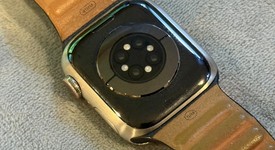 Mint
													Apple Watch Series 7 41mm - Unlocked, Titanium, A2475 - Cellular, Titanium, photo 4 of 12