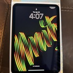 Mint Apple iPad Mini (7th Gen) - Wi-Fi, 128 GB, Starlight, A2993