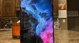 Mint
													Samsung Galaxy S22 Ultra - Unlocked Non-US, Black, 128 GB, 8 GB, SM-S908W, photo 1 of 10
