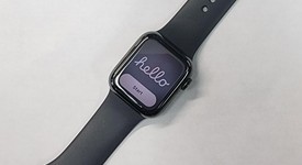 Mint
													Apple Watch Series 5 40mm - Unlocked, Black, A2094 Cellular, Stainless Steel, photo 2 of 5