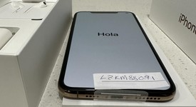 Mint
													Apple iPhone Xs Max - AT&T, Gold, 256 GB, A1921, photo 3 of 4