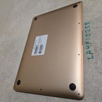 Good MacBook Air 2020 - 13 inch - 256 GB, Gold, 8 GB, Intel Core i3