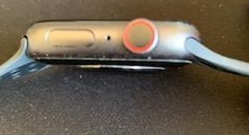 Good
													Apple Watch Series 4 44mm - Unlocked, Gray, A1976 - Cellular, Aluminum, photo 5 of 6