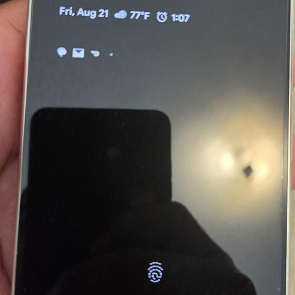 Google Pixel 11 Pro - Unlocked, 256 GB, Olive, 12 GB, G7SWN