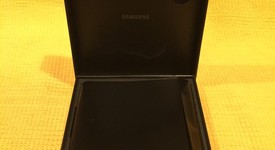 Mint
													Samsung Galaxy Z Fold4 5G - Unlocked, Black, 256 GB, 12 GB, SM-F936U1, photo 3 of 4